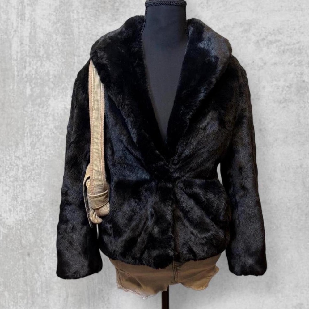 Mossimo Black Faux Fur Jacket Shawl Collar Coat Women Small RN 17730 VN 1074381